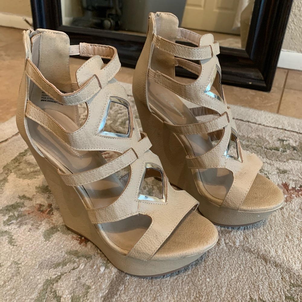 Tan Strappy Platform Wedges